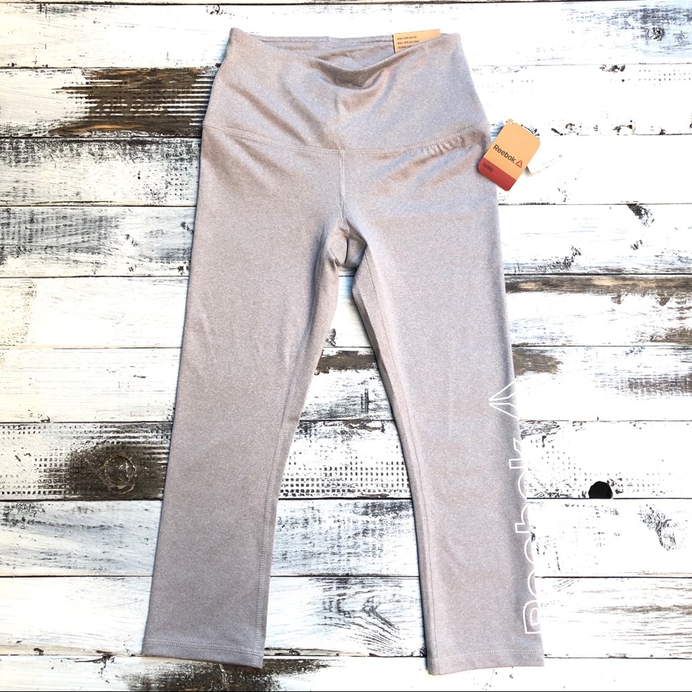 Reebok Spell Out Grey High-Waist Yoga Capri